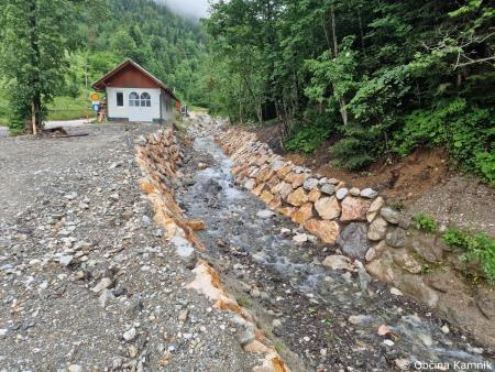 Sanacijska obnova vodotokov in hudournikov po poplavah (1)